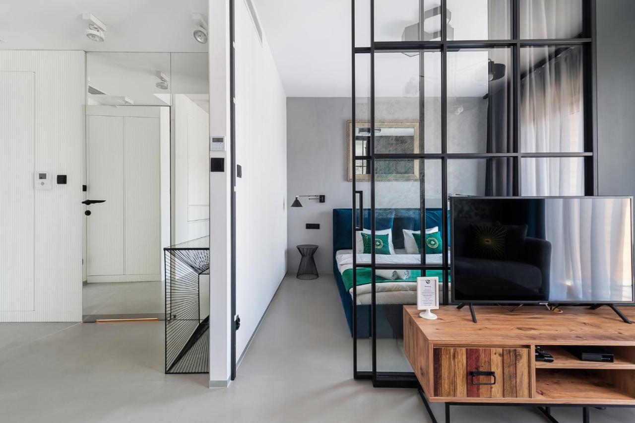 Central Apartments By Bed&Bath คราคูฟ ภายนอก รูปภาพ